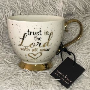 Trust in the Lord with all your Heart White & Gold Mug
